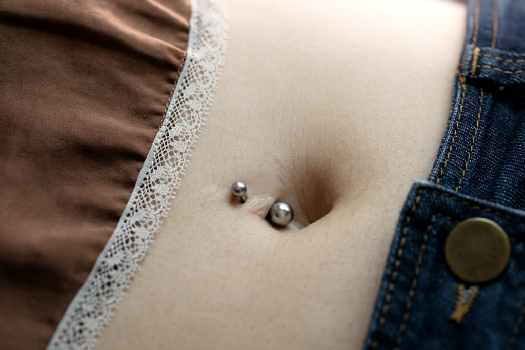 top 10 piercing ombligo